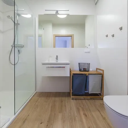 Mi Casa Holidays Olimpijska O2 Lägenhet