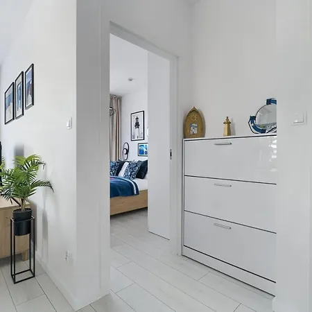 Lägenhet Mi Casa Holidays Olimpijska O2 *