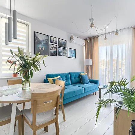 Mi Casa Holidays Olimpijska O2 Apartamento *